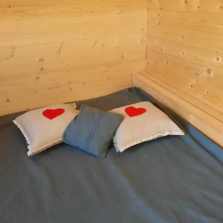 Kemping Ugunpirts Uguņi
